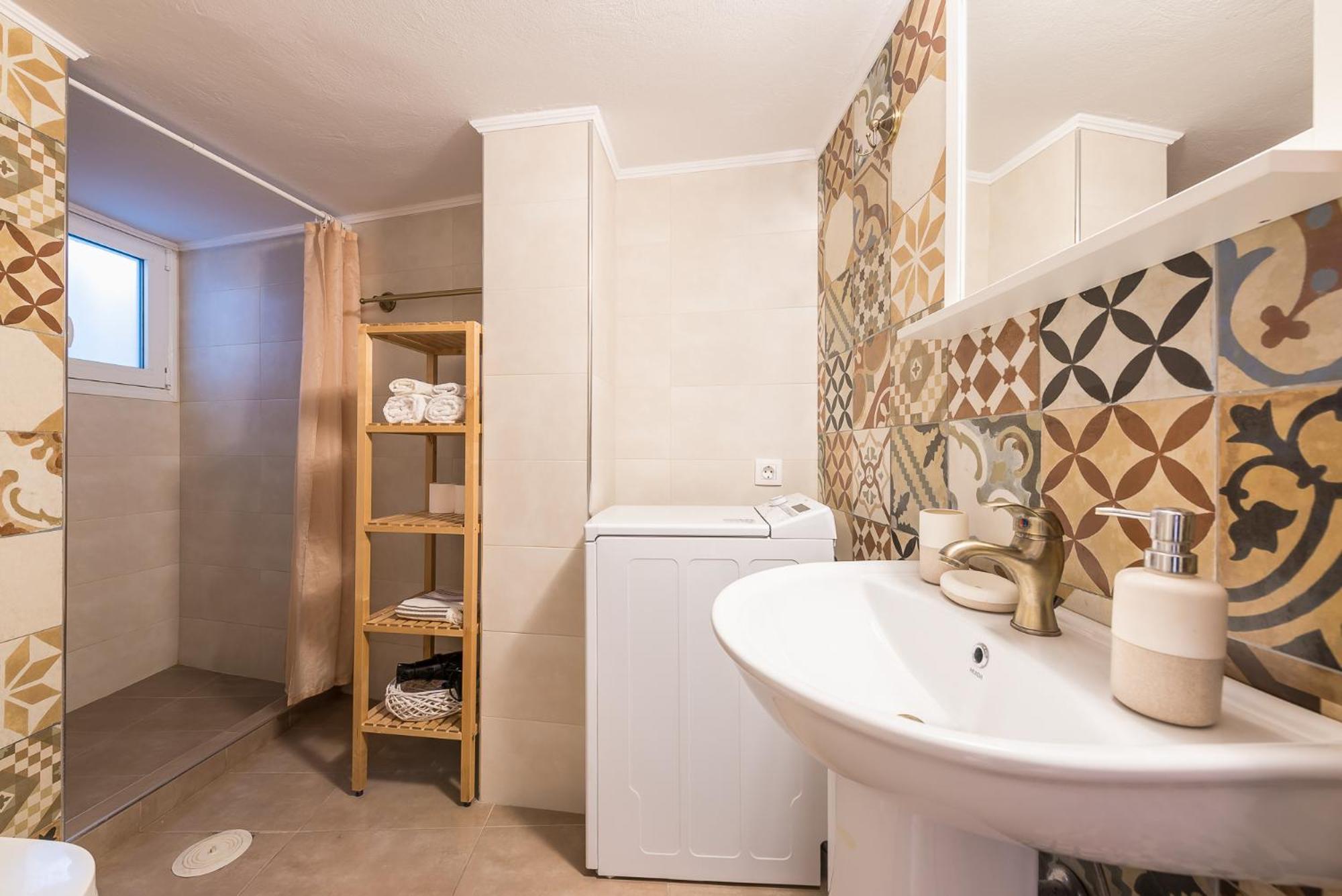 Zenios Hercules - Stylish Apartment Near Acropolis Афины Экстерьер фото